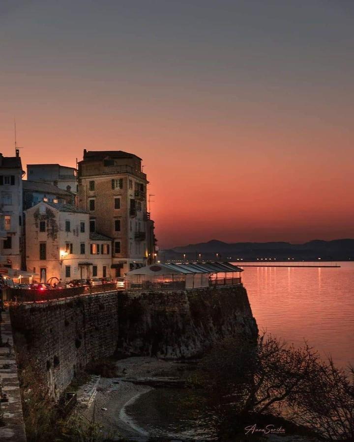 City Walls Sea View コルフ島 エクステリア 写真