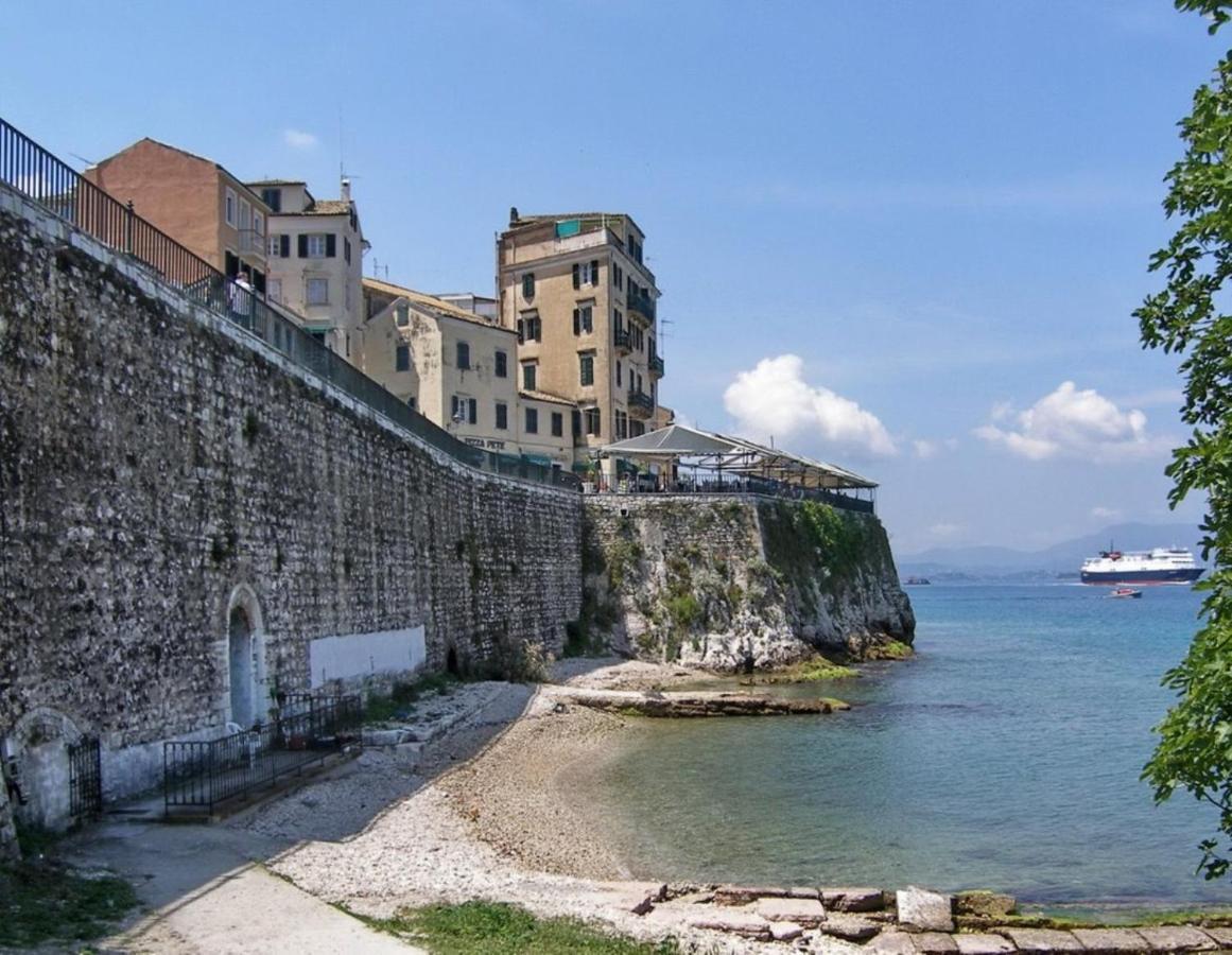 City Walls Sea View コルフ島 エクステリア 写真